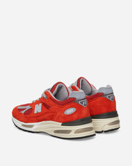 Made in UK 991v2 Sneakers Grenadine / Fire Whirl