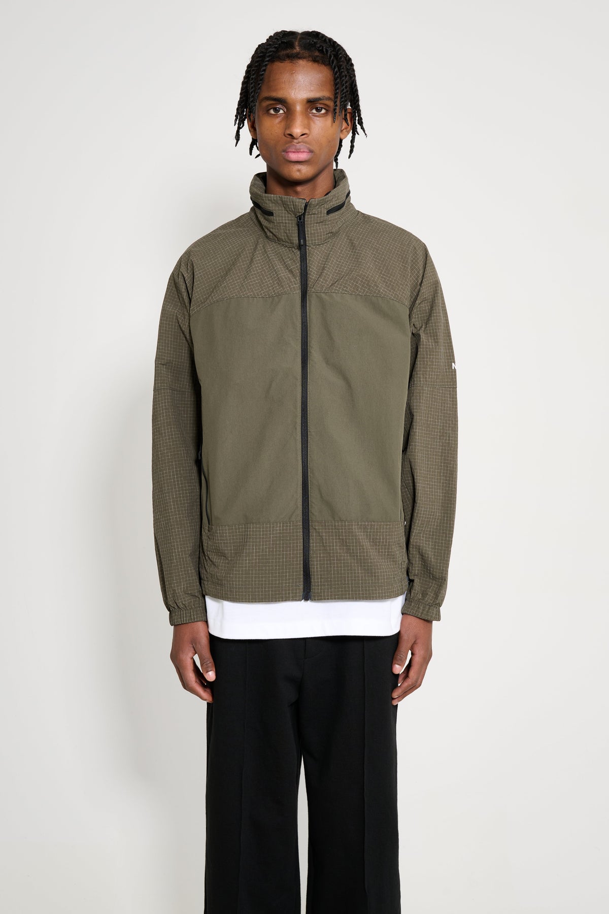 The North Face M HKE Utility Wind Jacket New Taupe Green
